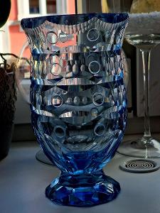 Moser,,,krásná modrá váza 21,8 cm,,,signováno!!!