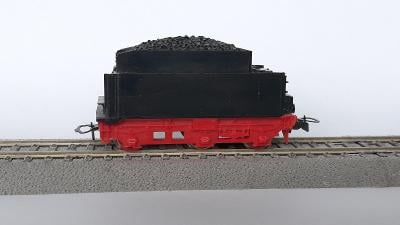 H0 - tendr k parní lokomotivě