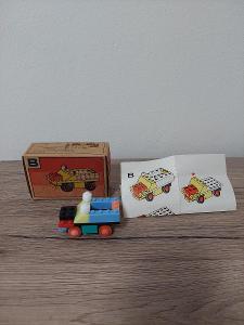 Starozitne hračky auticko s krabickou
