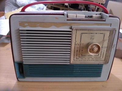 Rádio Philips type L 3 F 95 T - funkční