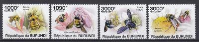 ! Burundi ** Mi.1998-01 Včely, hmyz, fauna, příroda (Mi€ 9,50)