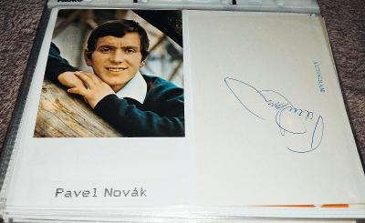 Pavel Novák. Originální autogram.