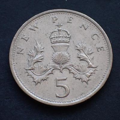 Velká Británie 5 New Pence 1979