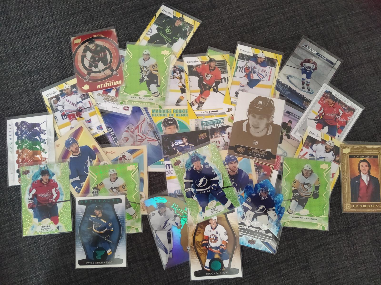 Lot hokejových kariet 50ks + ( inserty + YG + limity ) - Hokejové karty