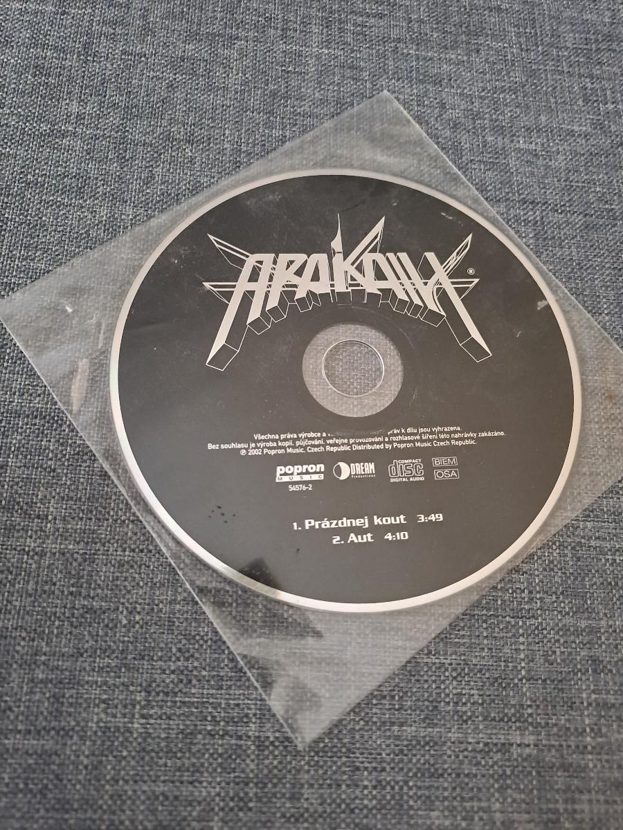 CD Arakain – Prázdny kút / Aut - 2002 - TOP STAV - Hudba na CD