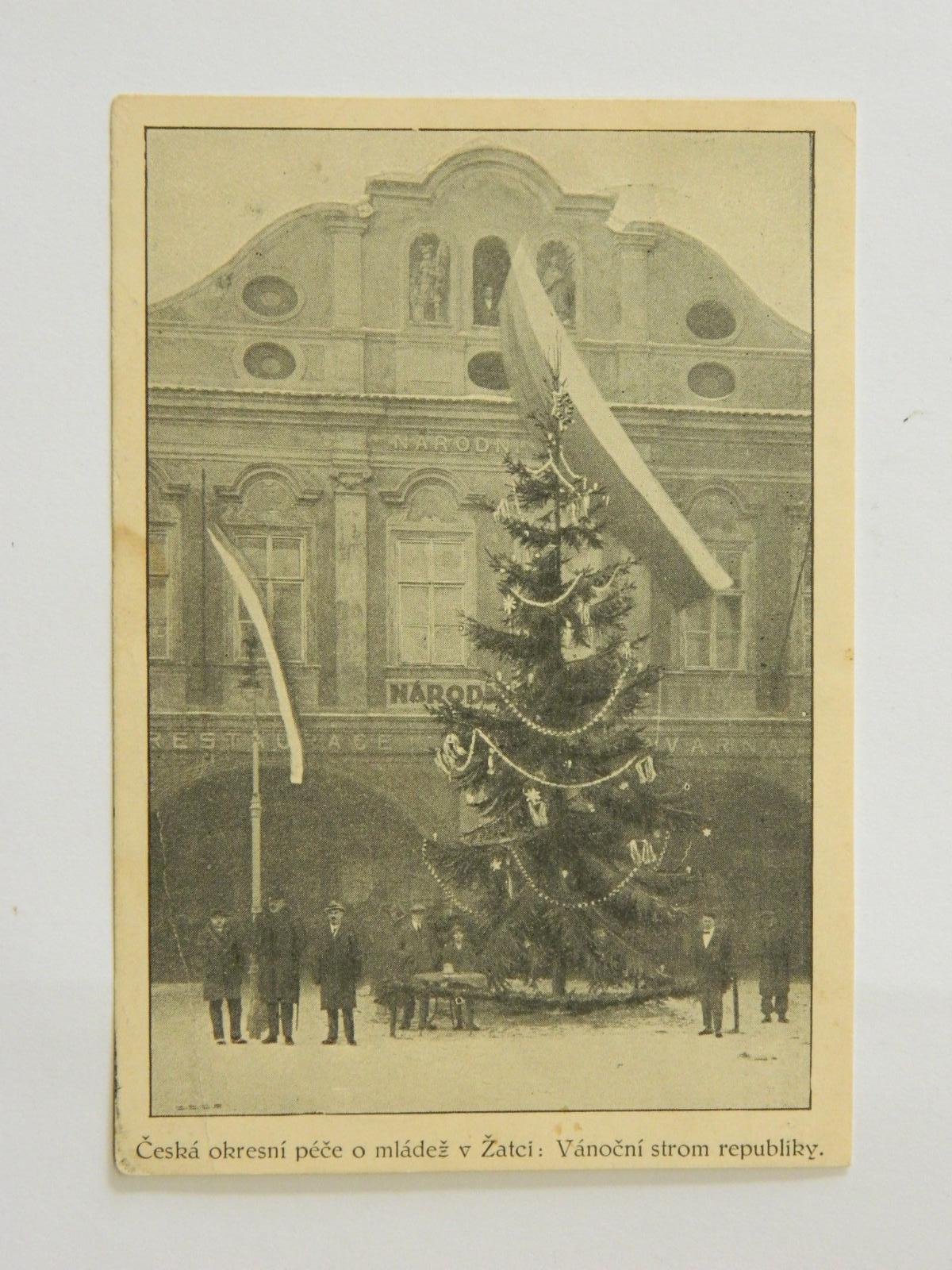 Žatec - partie - Vianočný strom republiky - ľudia - roku 1929 - Pohľadnice miestopis