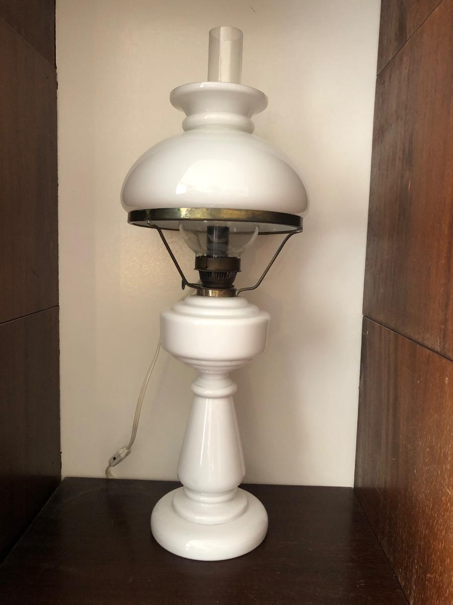 Porcelánová stolná lampa ala petrolejka - Starožitnosti