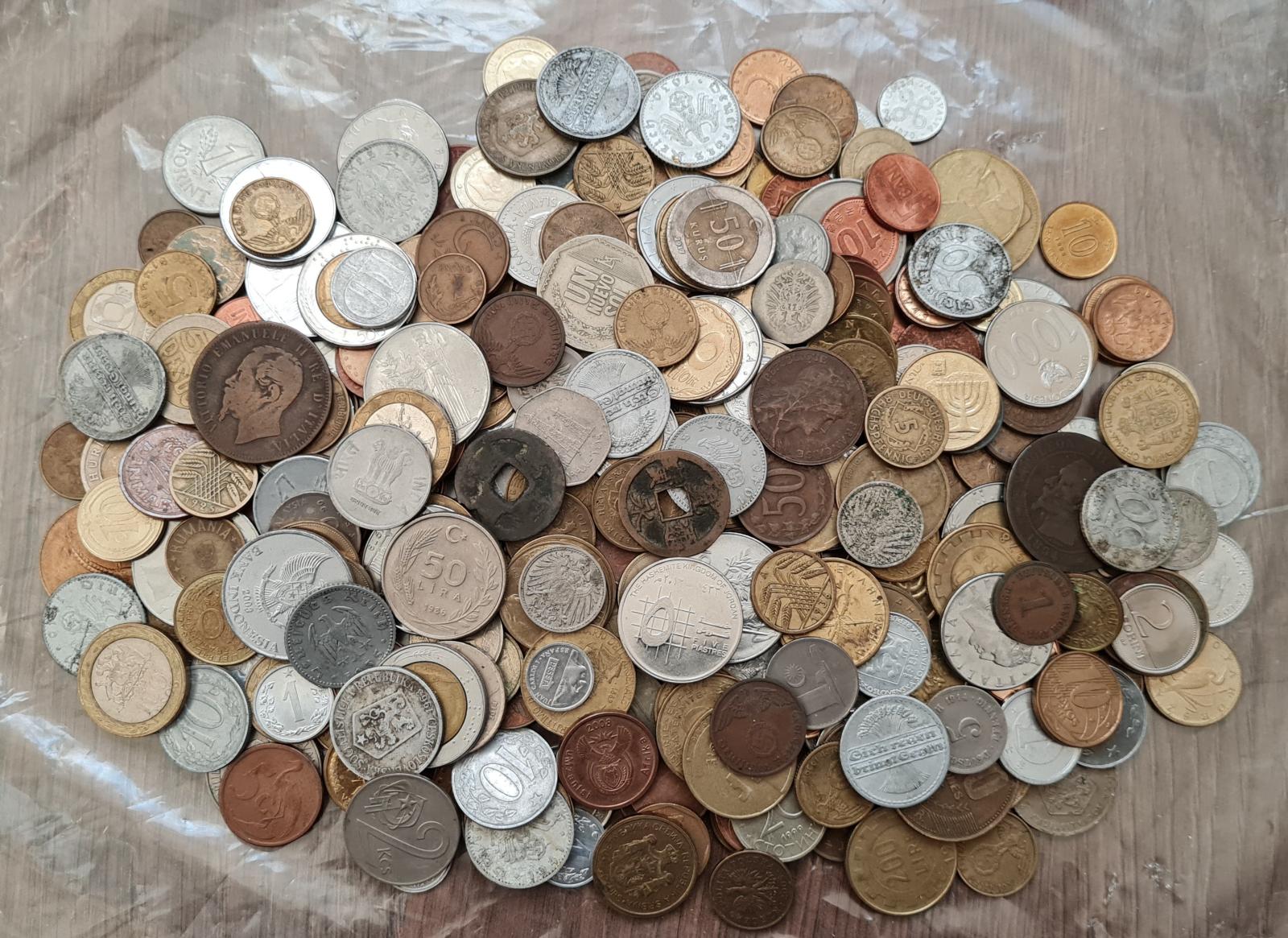 konvolut 1 kg stare mince európa a svet č. 4 - Numizmatika