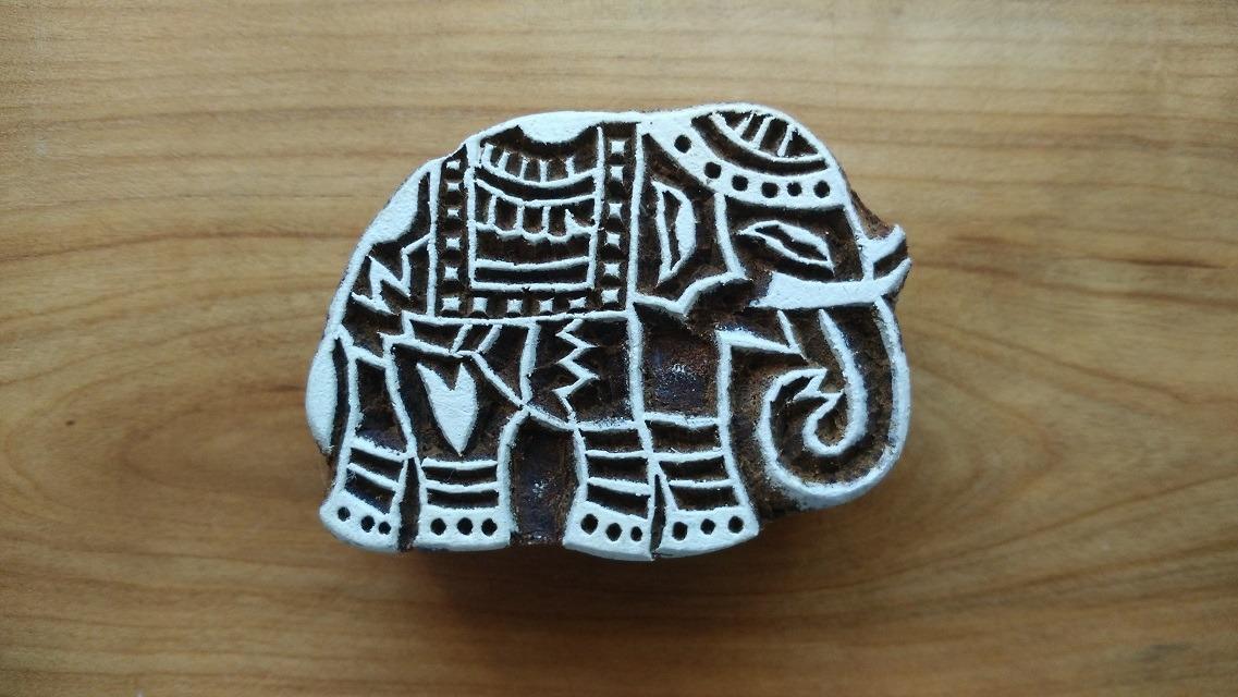 Ručne vyrezávaná krásna indická pečiatka - veľký slon - hand made - Starožitnosti a umenie