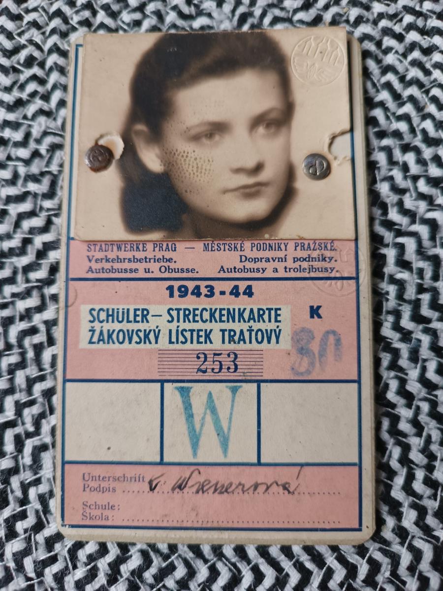 Žákovský traťový lístek, studentský, rok 1943 - 1944 - Starožitnosti a umenie