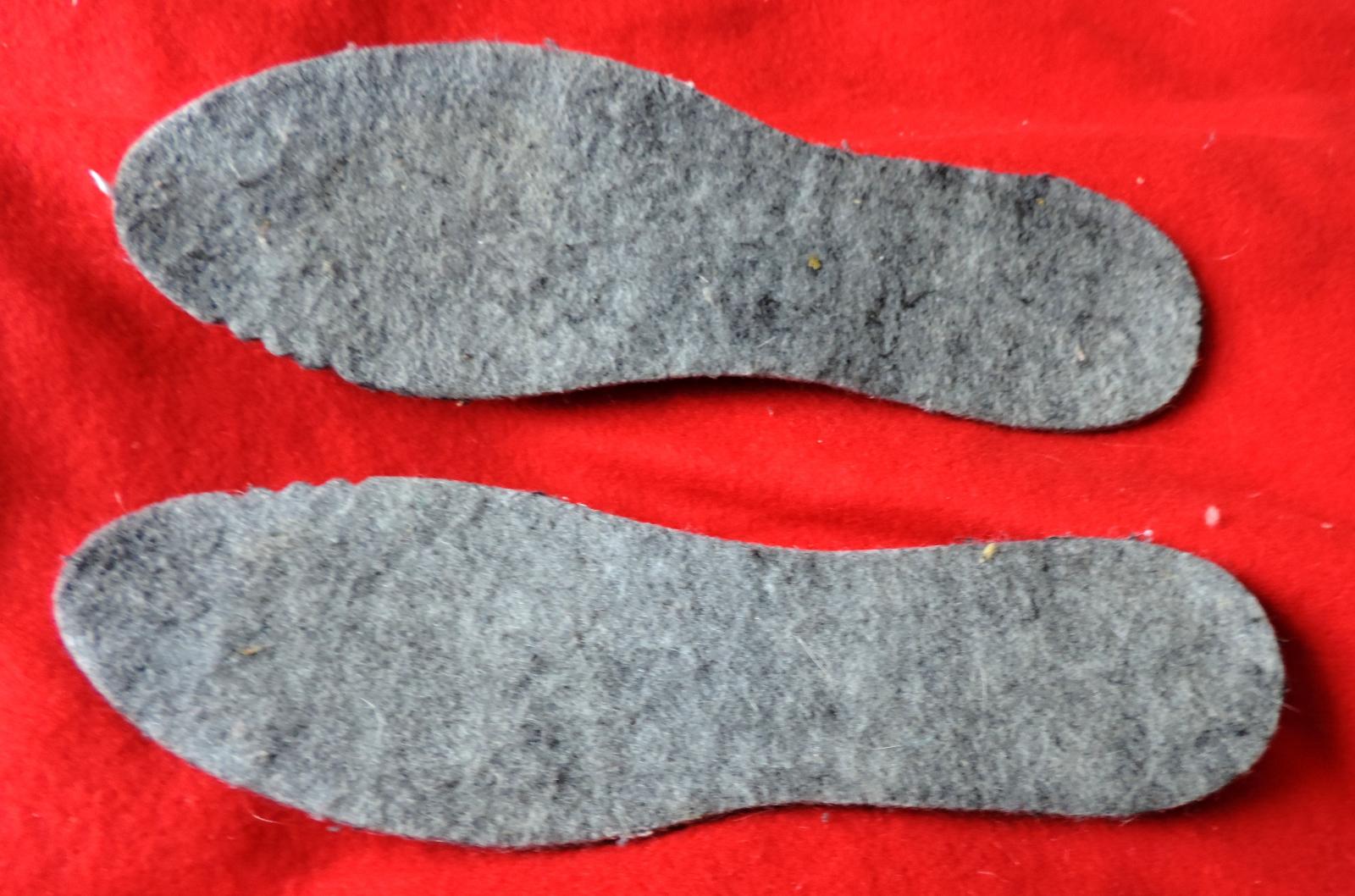 šedé filcové vložky do topánok, dĺžka 25 cm - Oblečenie, obuv a doplnky