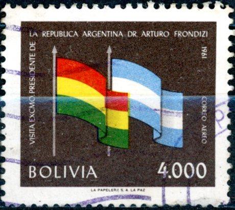 BOLÍVIA - 1961 - Návšteva argentínskeho prezidenta Frondiziho - vlajky - Známky