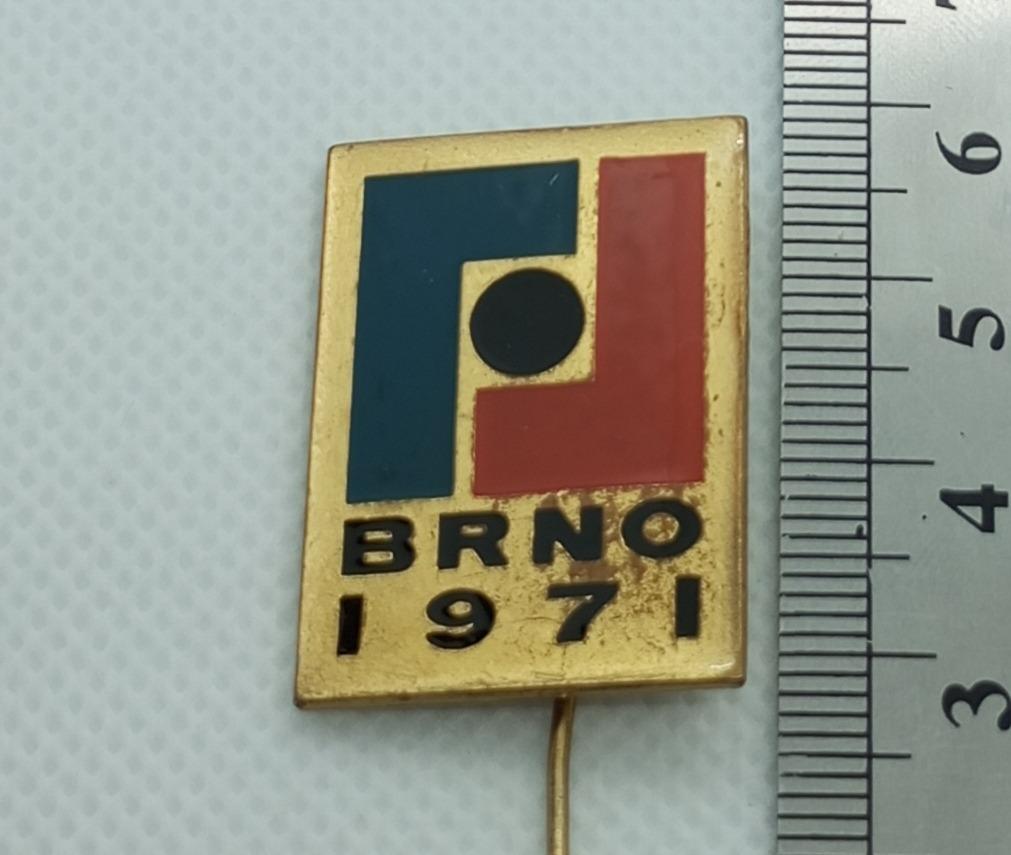 ODZNAK - BRNO 1971 - Odznaky, nášivky a medaily