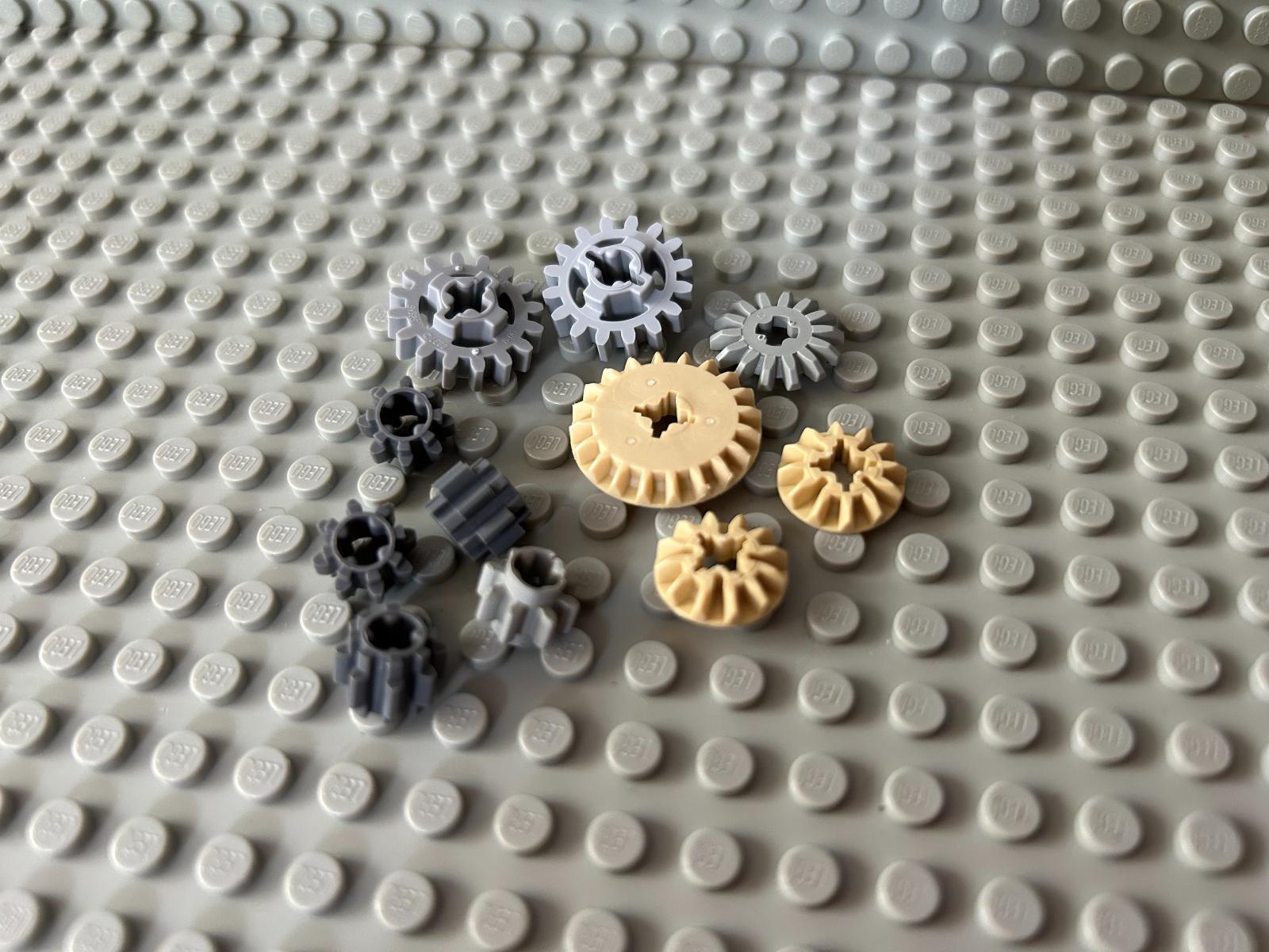 LEGO dieliky rôzne lb170 - LEGO Technic, ozubené kolieska - Hračky