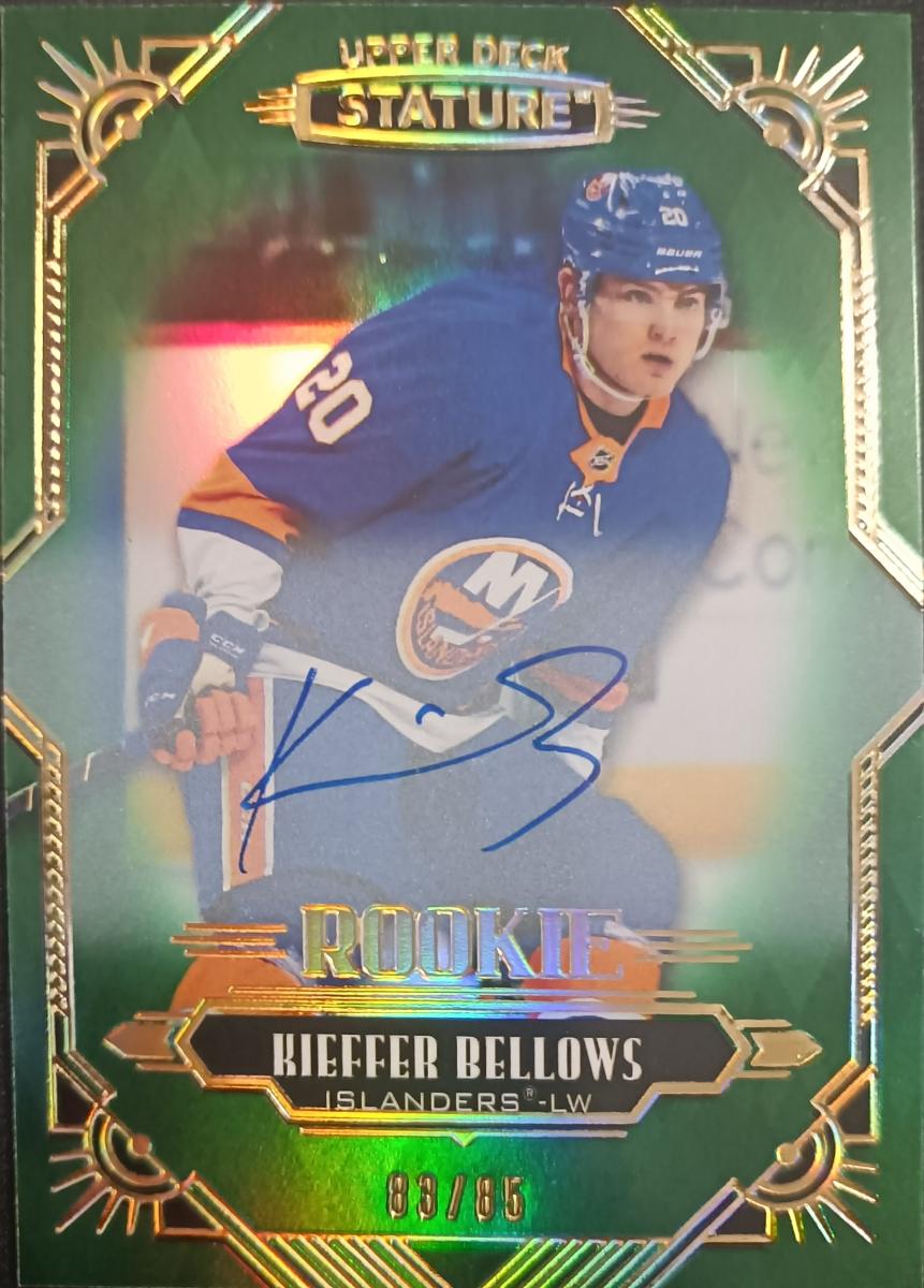 2020-21 UD Stature - Kieffer Bellows GREEN /85 Autographs (Rookie) - Hokejové karty