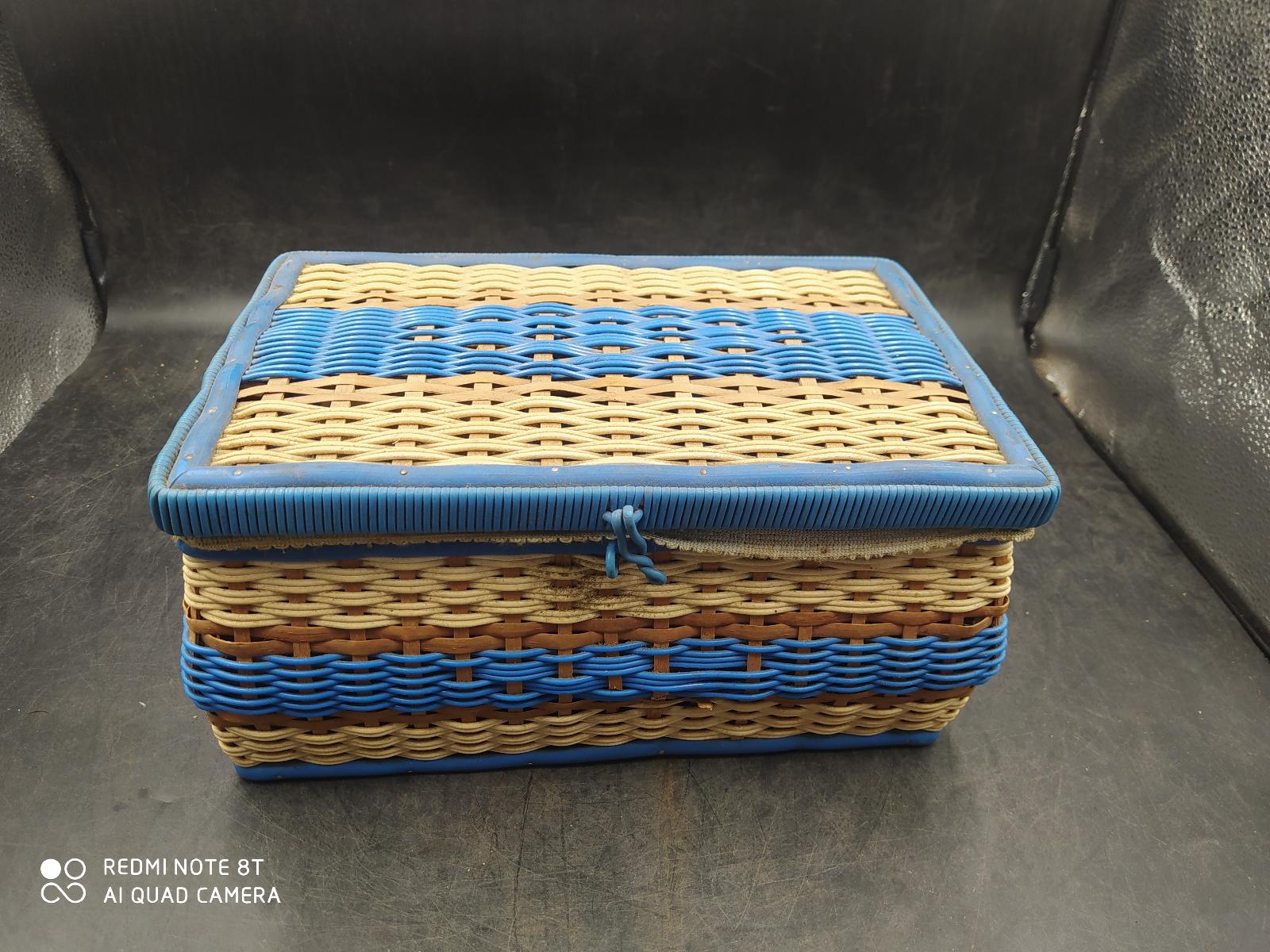 Starý kufrík na šitie, debnička, truhlička, skrinka, 28x19x14cm (20801) - Starožitnosti a umenie