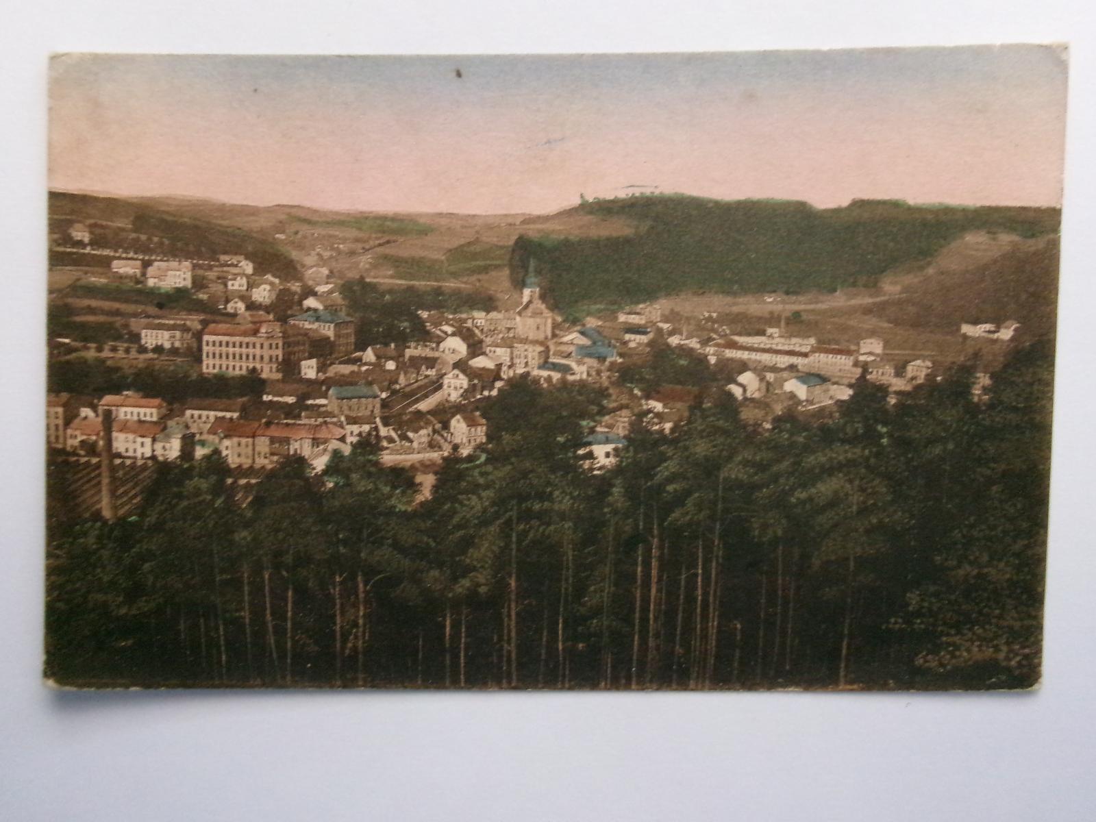 Úpice - kolorovaný pohľad na celé mesto - Pohľadnice miestopis