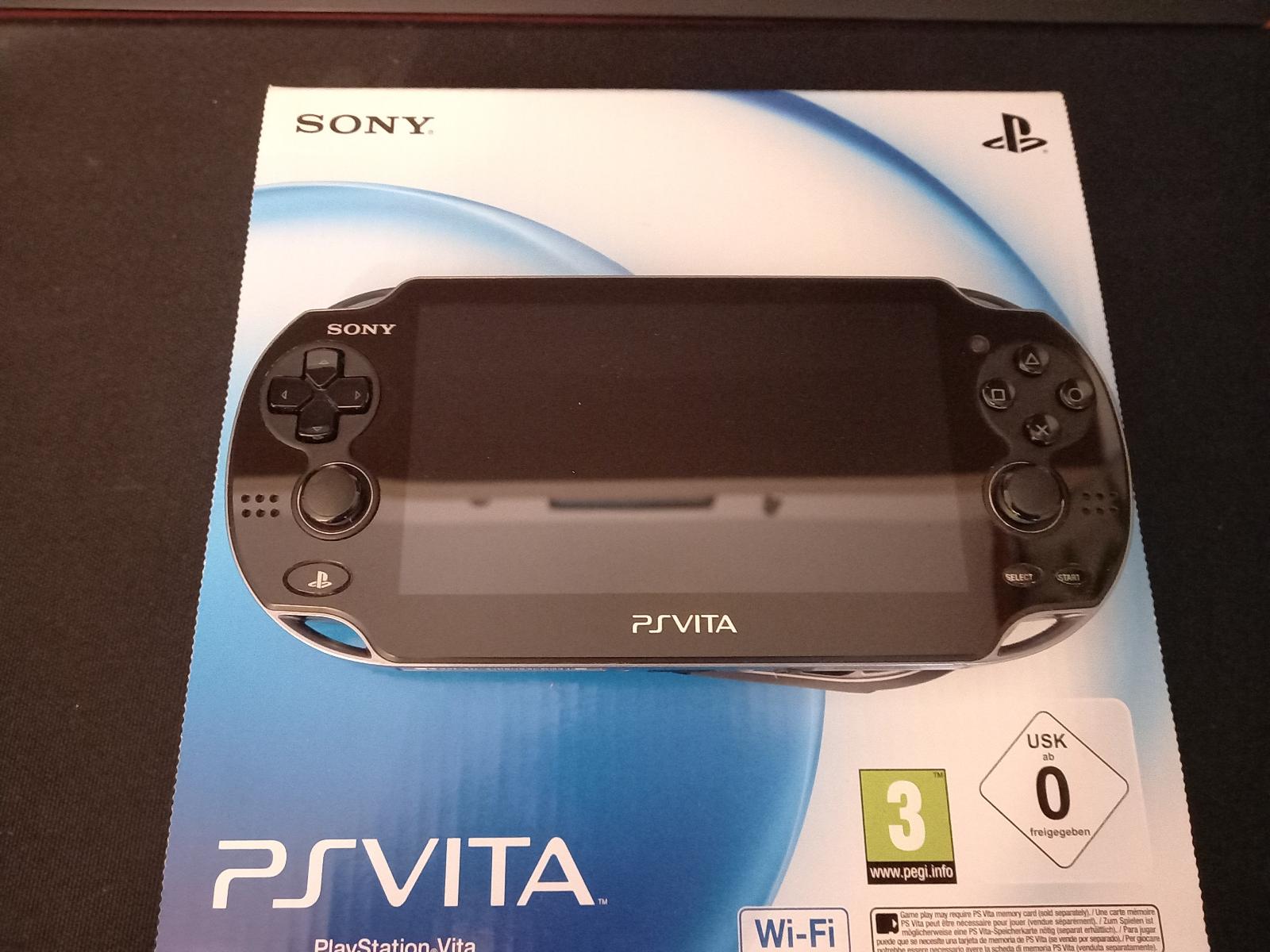 PlayStation Vita + Paměťová karta 16GB - Počítače a hry