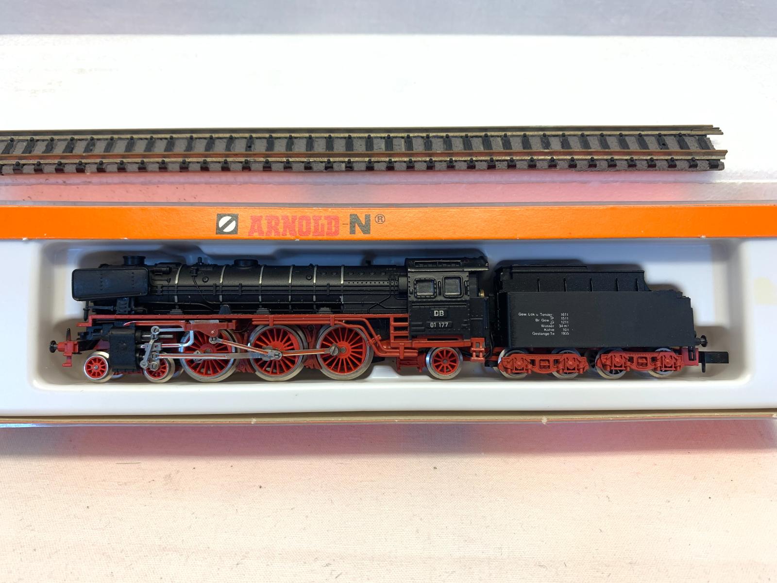 N ARNOLD parný lokomotíva BR 01.177 DB, 3.epocha - 75 € - Modelové železnice