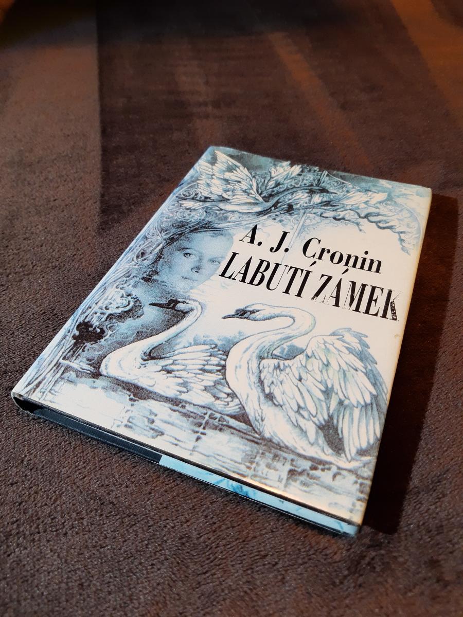 CRONIN / Labutí zámok - Knihy