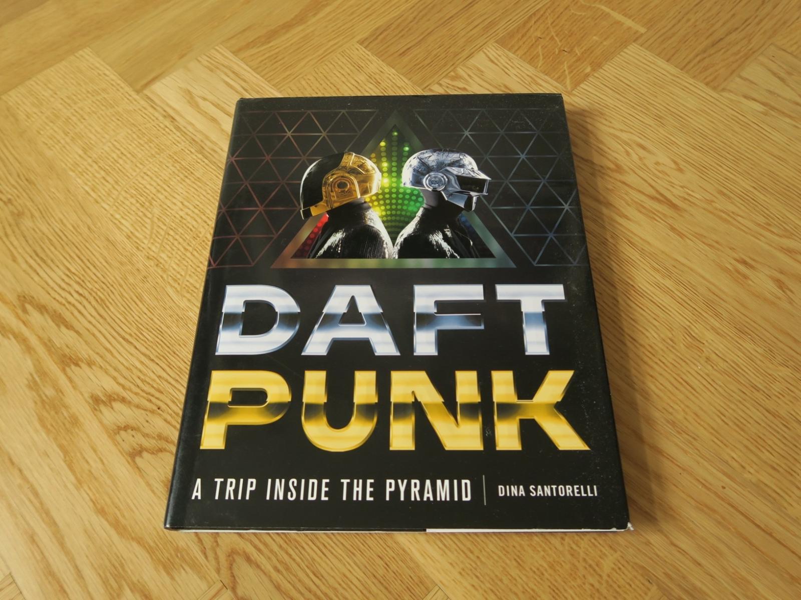 Daft Punk - A Trip vo vnútri Pyramídy - Knihy a časopisy