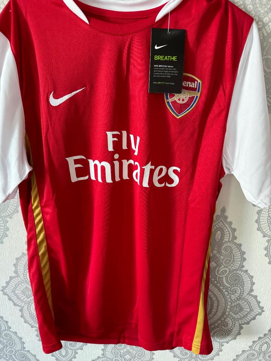 Arsenal - T.Henry 14, futbalový dres - Vybavenie pre kolektívne športy