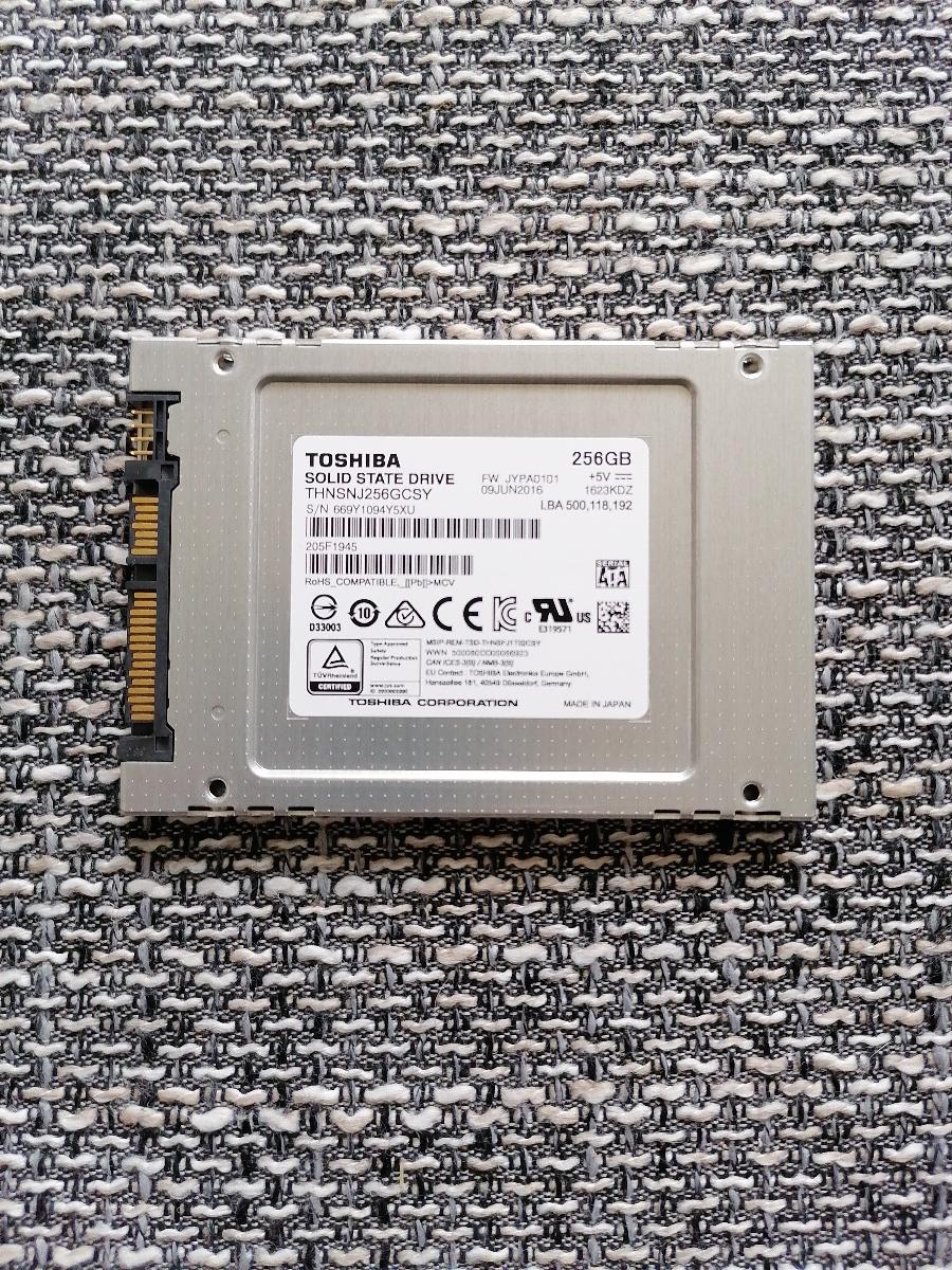 256GB SSD TOSHIBA - 2,5 SSD Disk - do notebooku/pc - Pevný disk - Počítače a hry