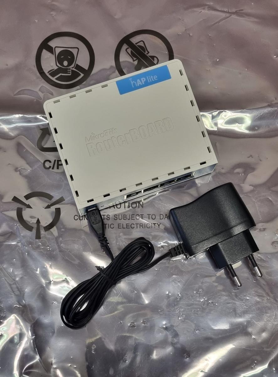 Router Mikrotik hAP Lite (RB941-2nD) - Komponenty pre PC
