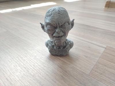Pán Prsteňov - busta Golluma