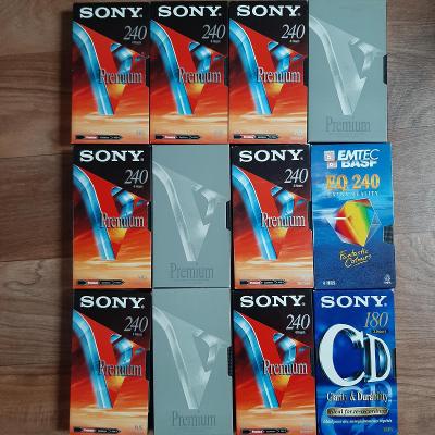 Súprava 12 ks VHS videokaziet (E)
