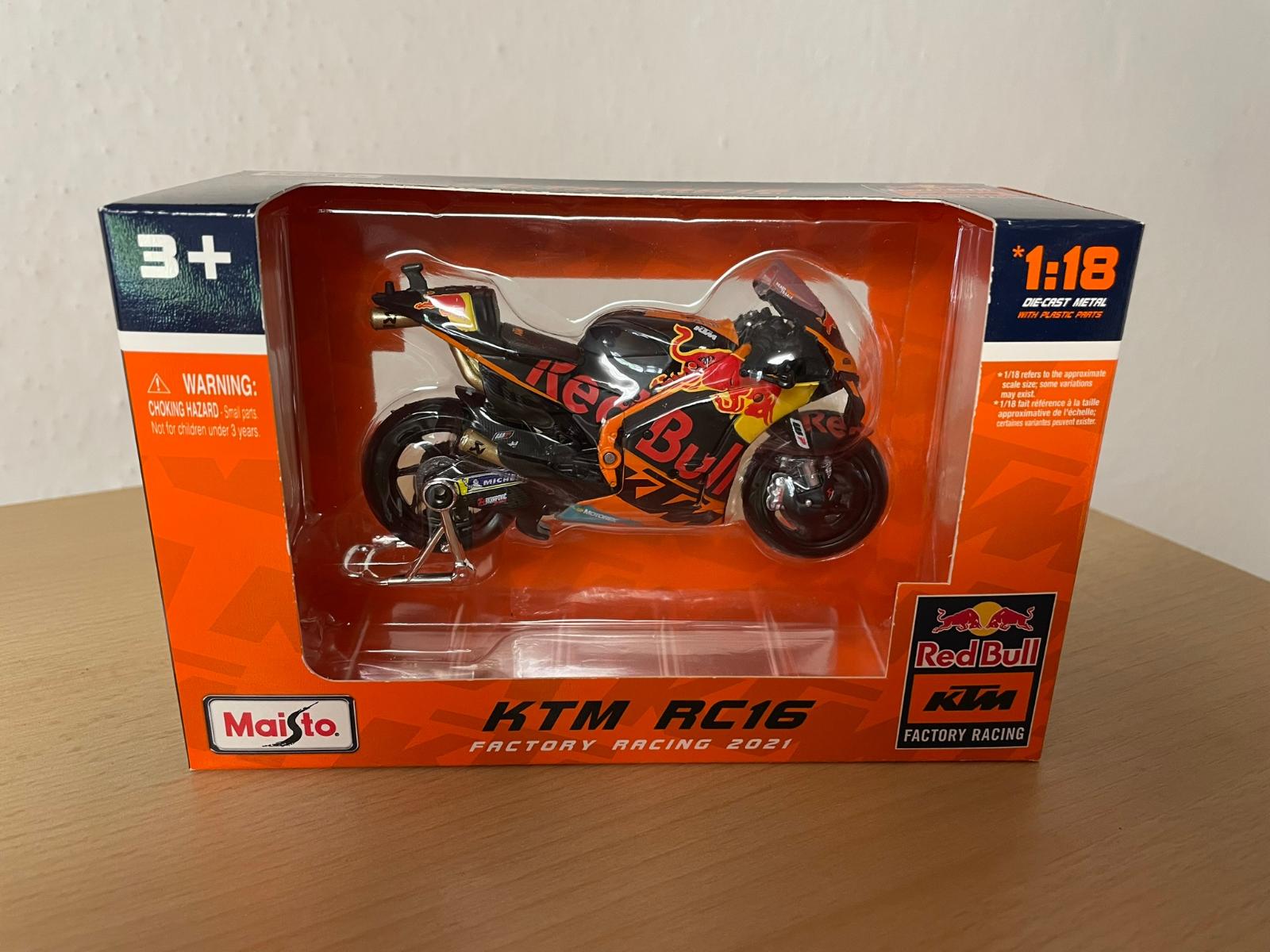 MotoGP KTM RC16 Maisto 1/18 - Modely automobilov
