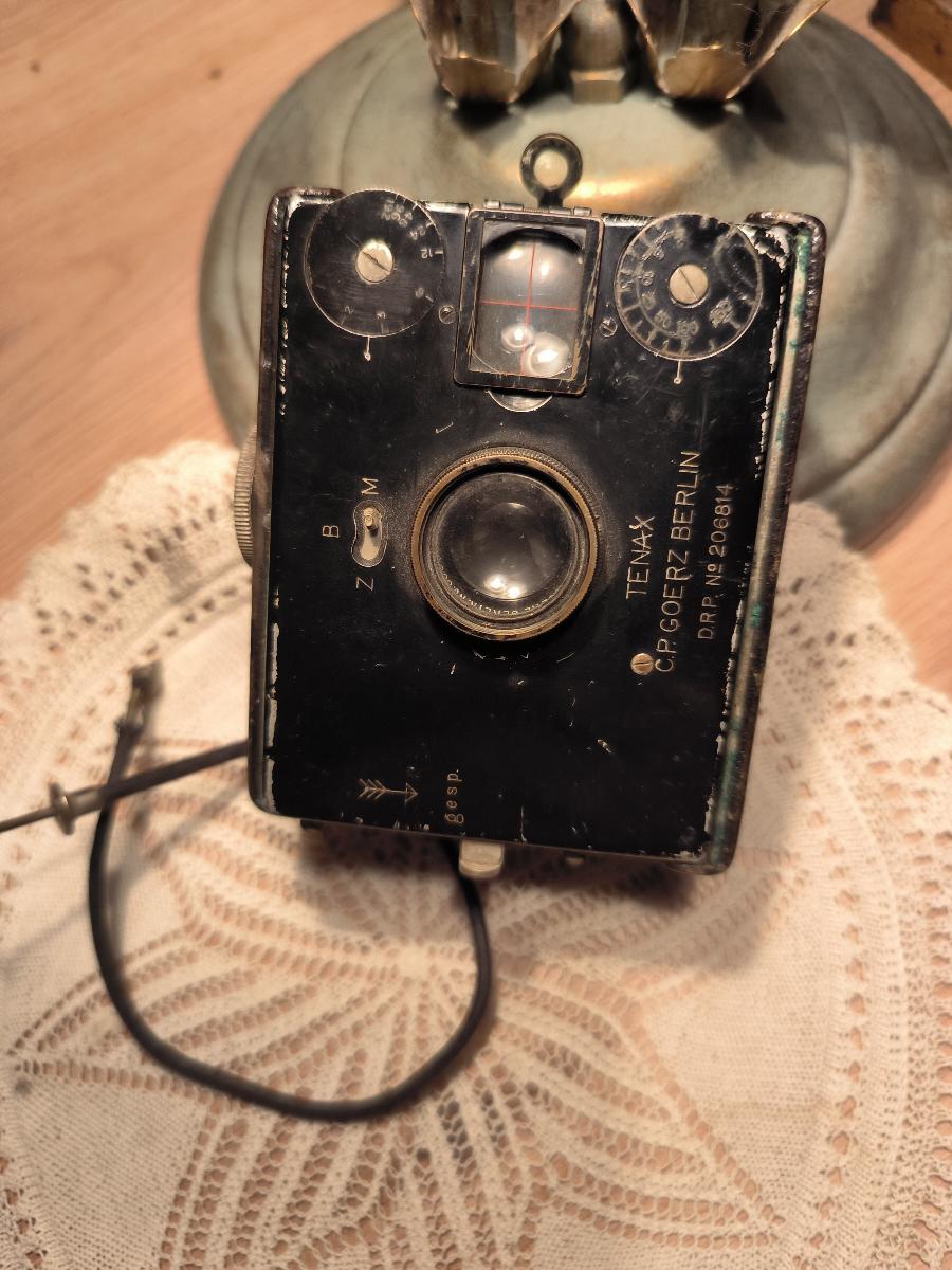 Starý fotoaparát Zn. Tenax - Elektro