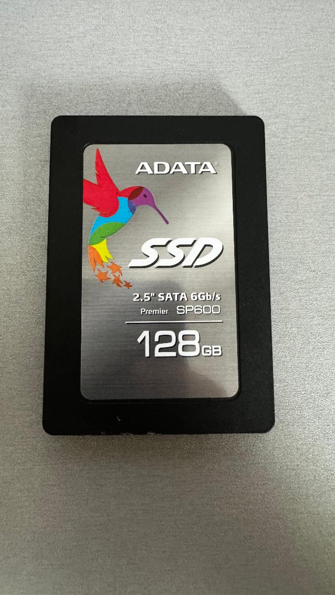 ADATA SSD 128 GB - 7 kusů - Počítače a hry
