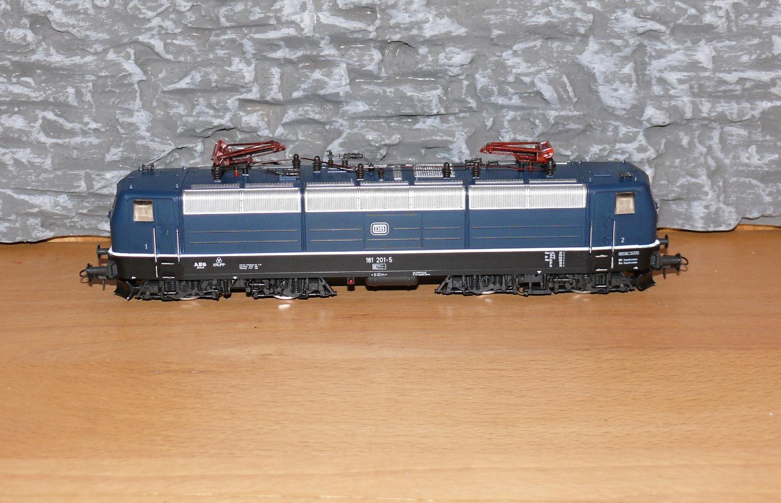 LOKOMOTÍVA pre modelovú železnicu H0 veľkosti (s79) - Modelové železnice