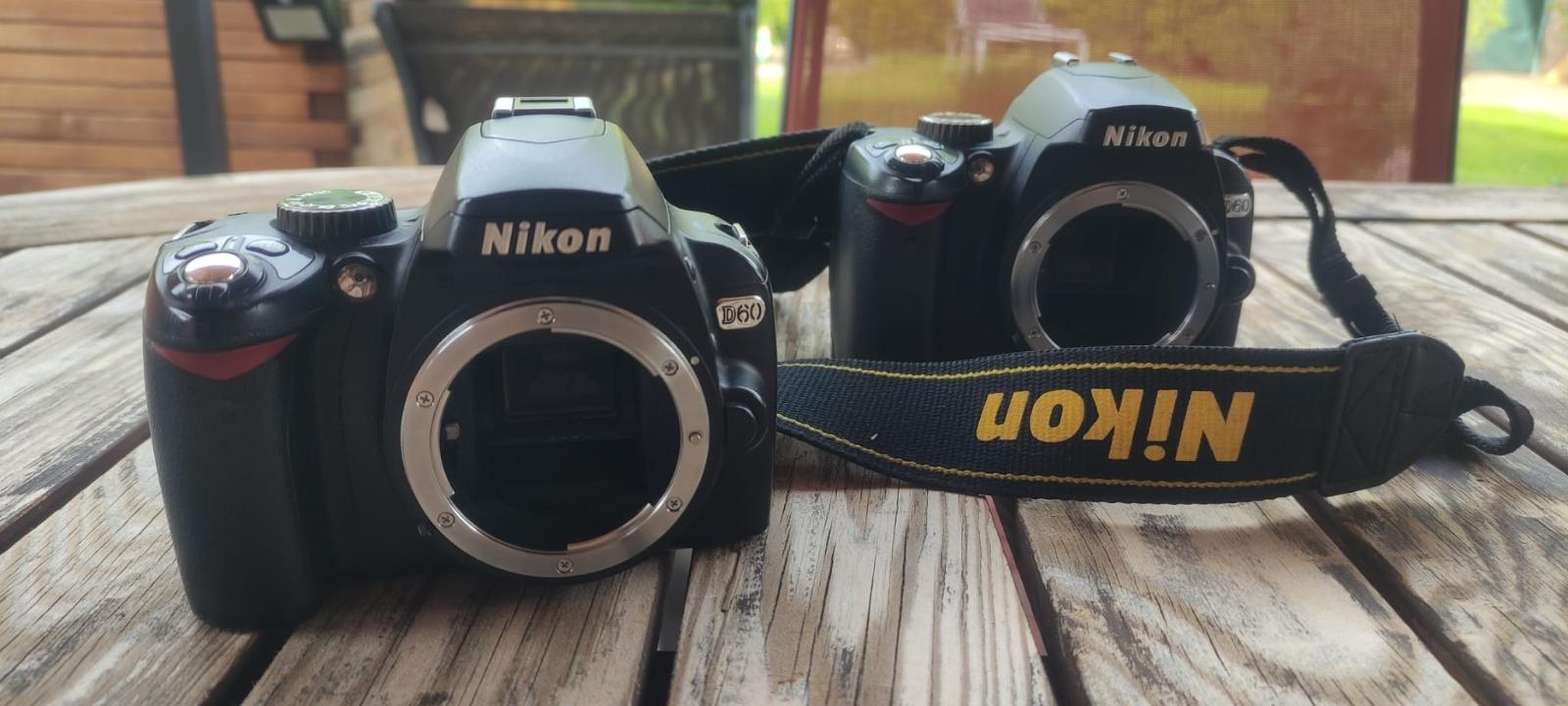2 ks Nikon D60 - Foto