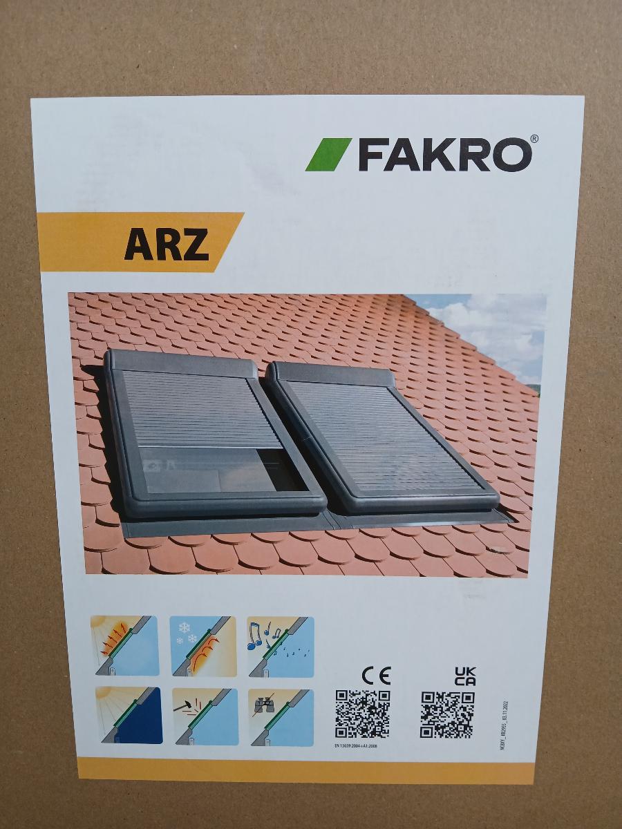 Elektrická roleta FAKRO ARZ-Elektro 230 V, na strešné okno 66x118 cm - Stavebniny