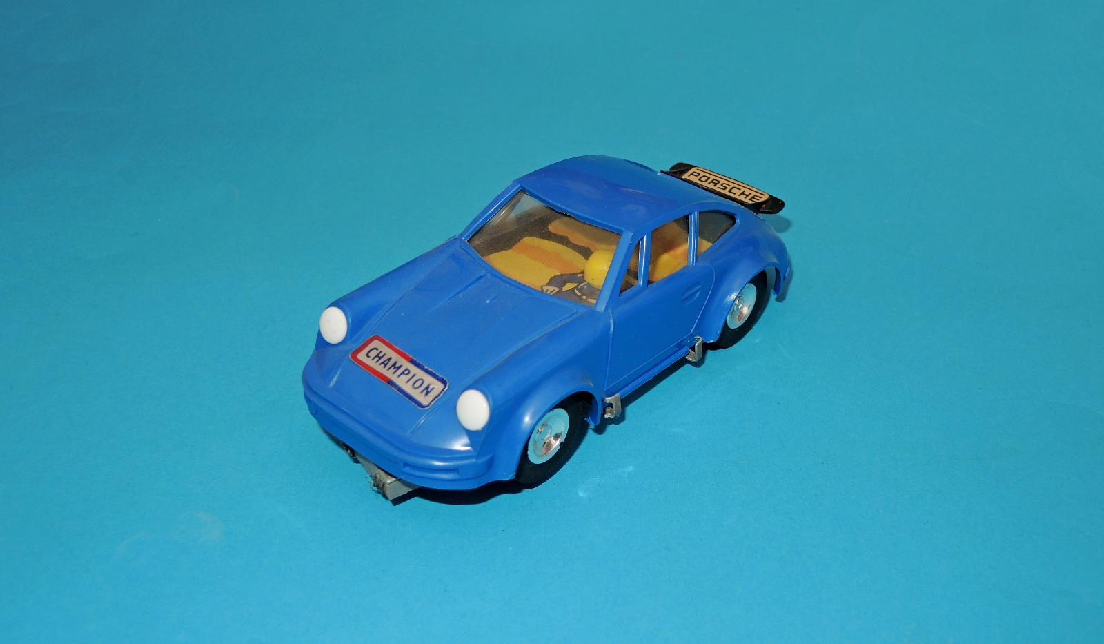03 - ITES Porsche 911 - modré - Elektrické autodráhy