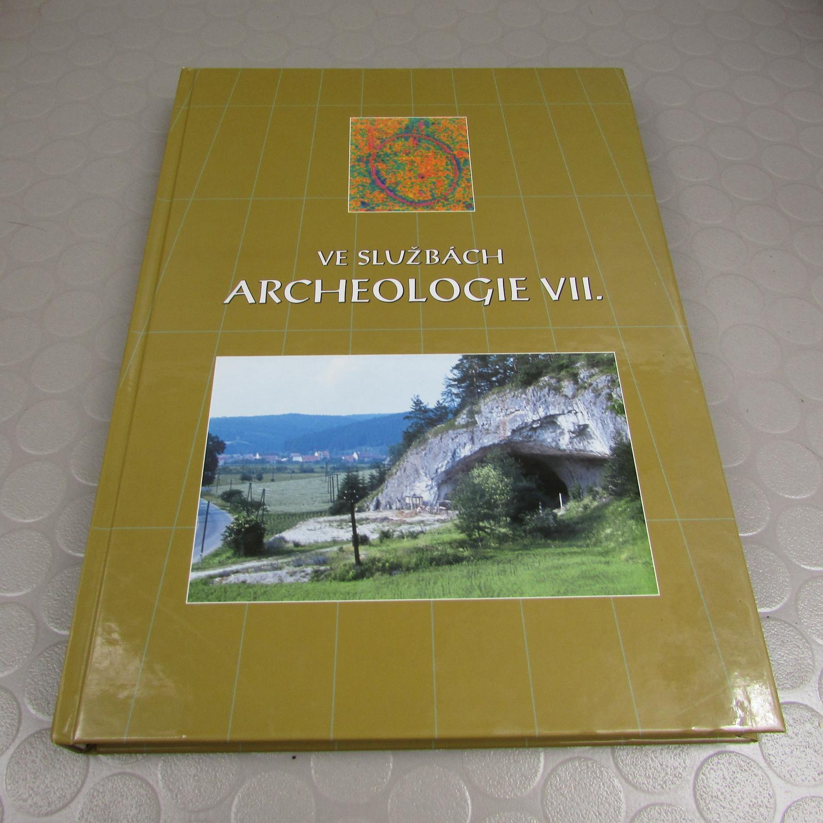 V službách archeológie II (96) Vladimír Hašek, Rostislav Nekuda - Knihy