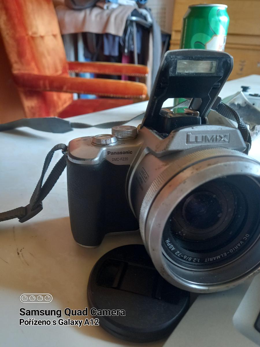 Digitálny fotoaparát EVF zrkadlovka Panasonic Lumix DMC-FZ20 - Foto