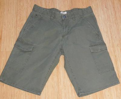 ESPRIT - tmavo zelené šortky s vreckami - M (29)