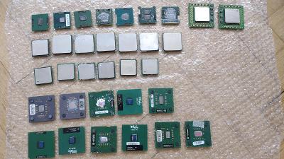 Sbírka 33 ks CPU procesorů