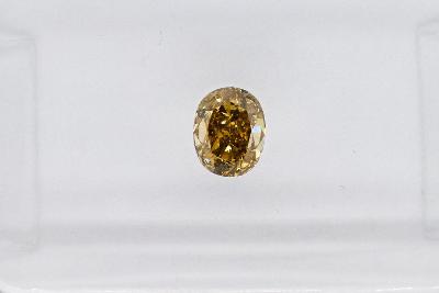 Certifikovaný Diamant 0,40ct - SI2, fancy hnedožltý