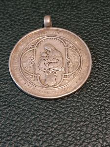 Strieborná medaila Vyšehradského opáta