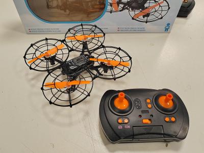 Dron Gleg s kamerou - na náhradné diely
