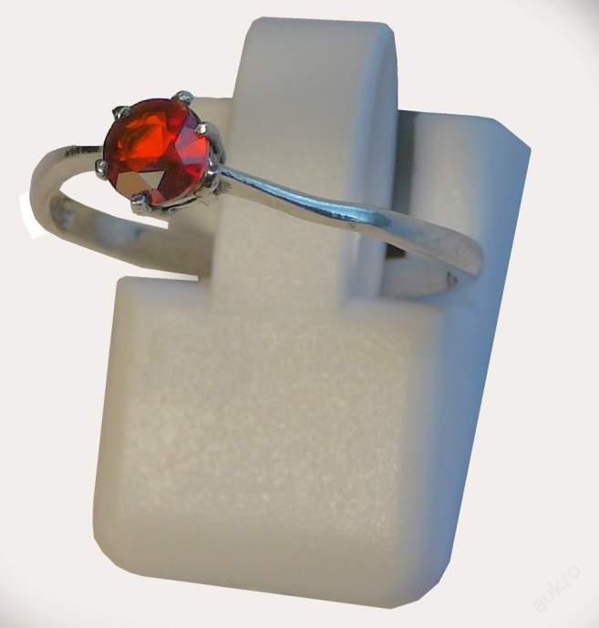 PRSTEN STRIEBORNÝ R2055 RED 17,5mm - Šperky