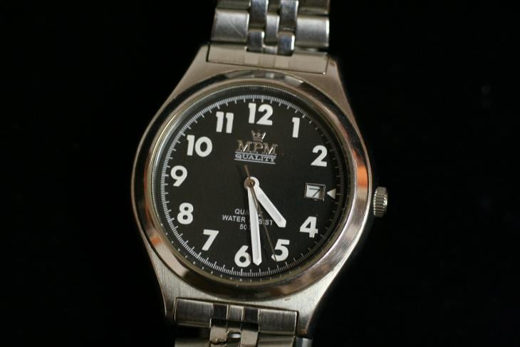 Pánské hodinky MPM, Quartz, celonerezové pouzdro 
