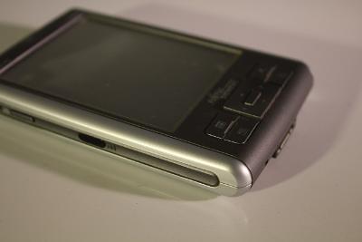 Fujitsu Siemens Pocket Loox PL500MD