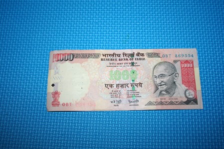 1000 RUPIA INDIA /f18/ - Zberateľstvo