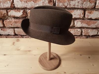 Starý pánský klobouk Tonak hnědý vel. 55 cm