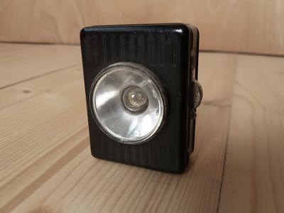 Stará miniaturní svítilna baterka Hawe 30. léta